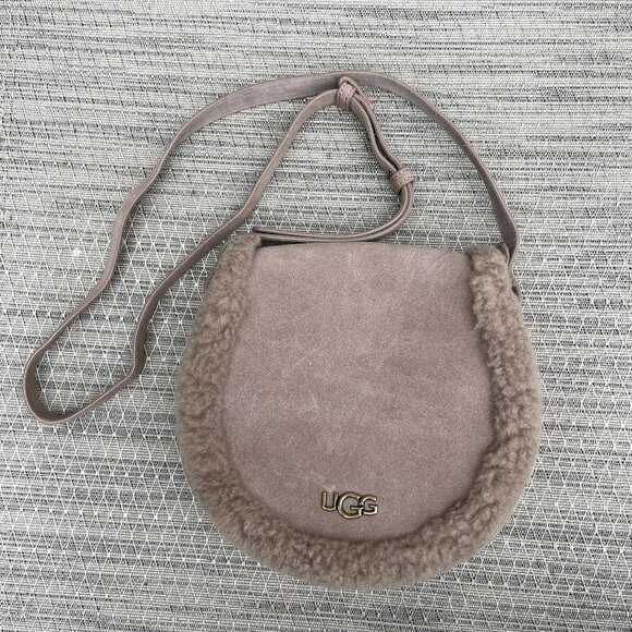UGG Sharon Crossbody Small Bag Cow Suede Sheepskin Trim Caribou Color  Excellent - Picture 1 of 11